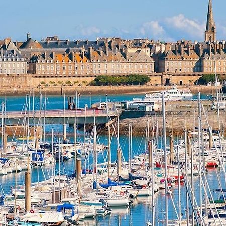 Charmante Maison A Evran Proche Dinan Et St Malo. Екстер'єр фото